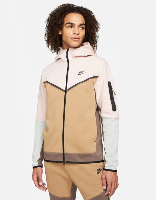 Tech fleece pink hot sale