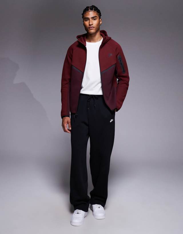 Nike Tech Fleece full zip hoodie in burgundy | ASOS