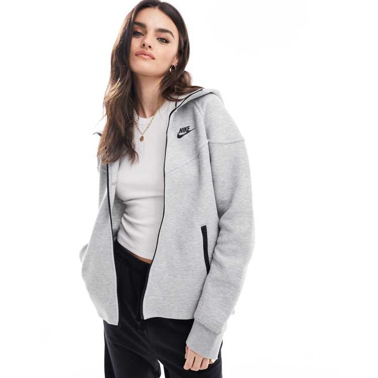 Dark grey heather hot sale nike tech fleece