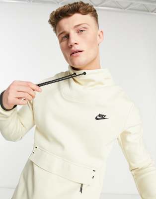 nike funnel neck