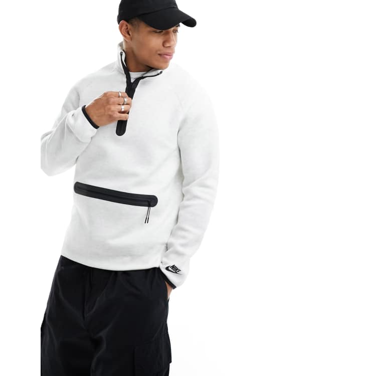 Nike Sportswear Tech Fleece High-waisted Slim Zip Pants in White