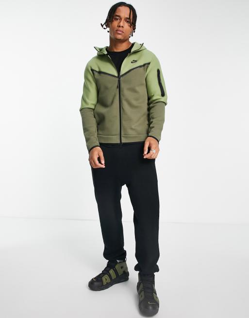 Nike Tech Fleece hoodie in alligator