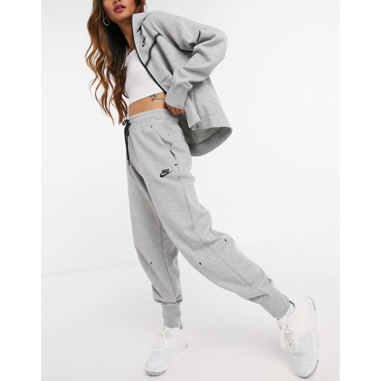 Grey nike hotsell joggers girls