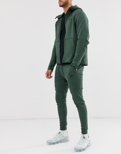 Green nike best sale tech fleece joggers