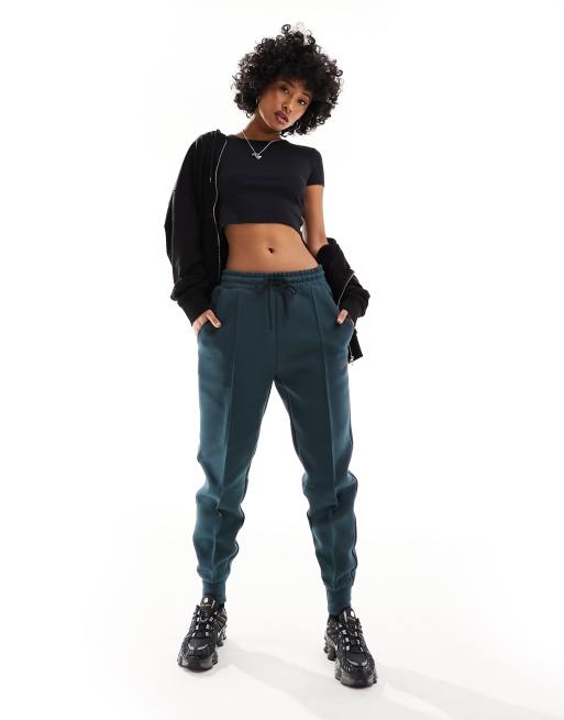 Nike tech clearance fleece cropped