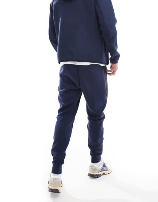 Nike – Tech Fleece – Jogginghose in Marineblau ASOS