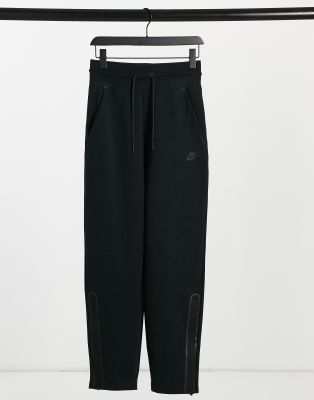 nike tech fleece sweatpants black