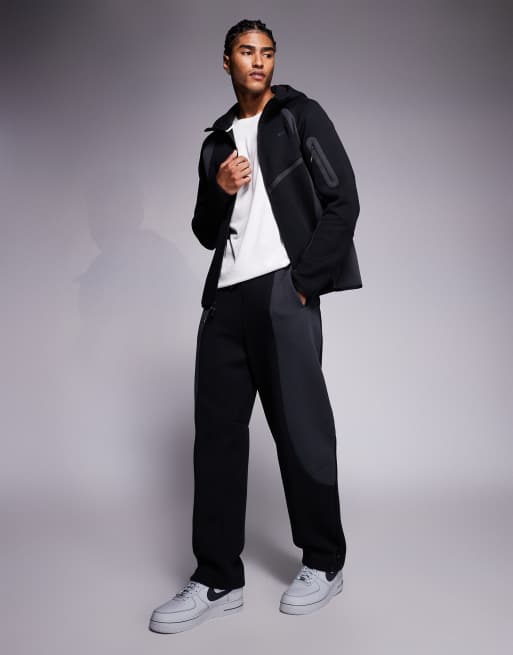 Nike Tech Fleece Pro sweatpants in black and gray, 2 of 5