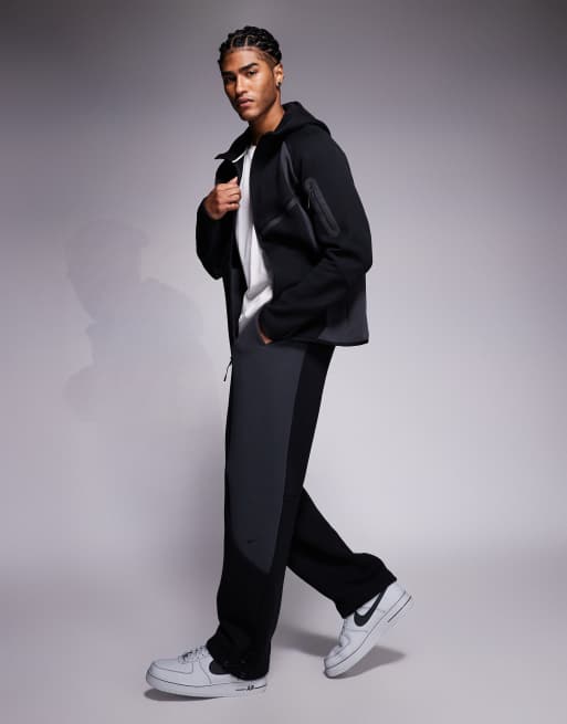 Nike Tech Fleece Pro sweatpants in black and gray, 3 of 5