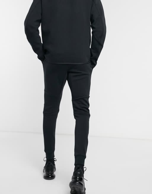 Nike slim cheap fit tech fleece