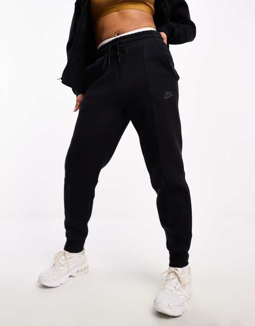 Black nike 2025 fleece sweatpants