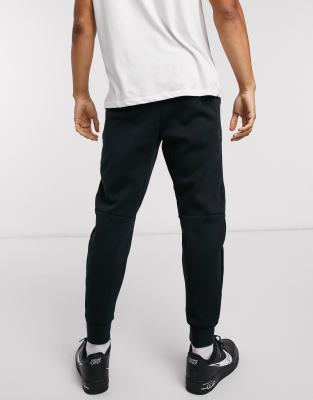 tech fleece joggers black