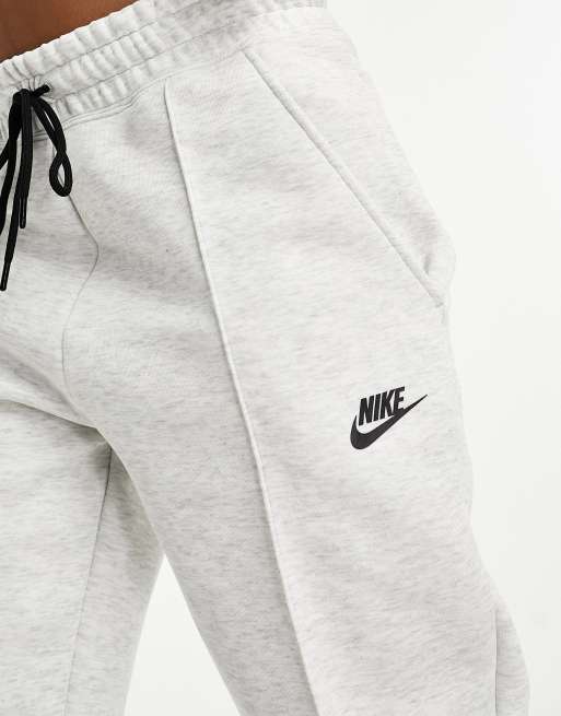 Nike tech fleece sweatpants in gray