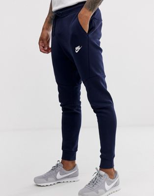 Nike - Tech - Fleece sweatpants in marineblauw