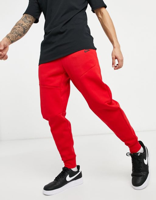 Nike tech shop fleece jogger red