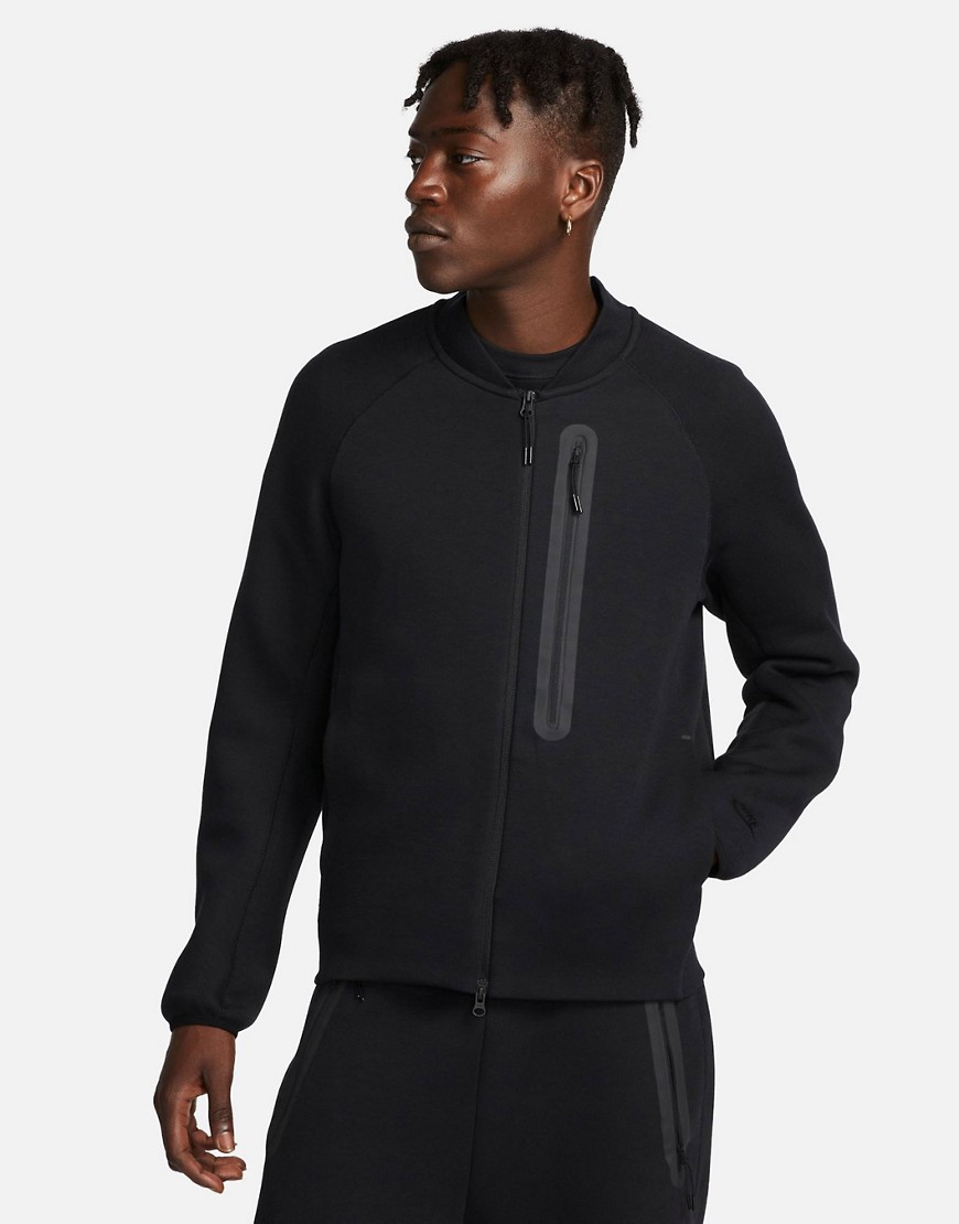 Nike Tech Fleece sweatshirt in black