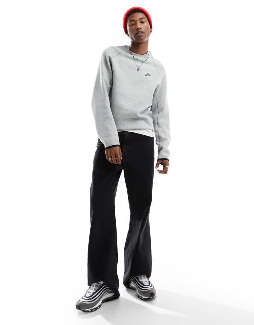 Nike Tech Fleece sweatshirt in grey, 3 of 4