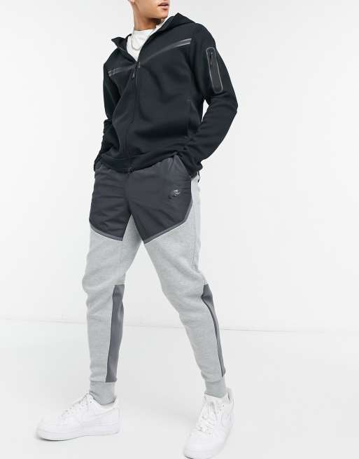 Nike – Tech Fleece – Szare joggersy z blokami kolorów