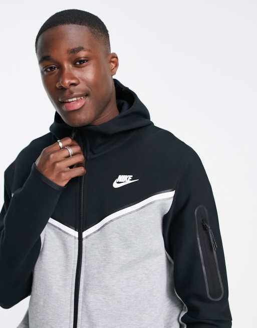 Nike gray and black hoodie new arrivals