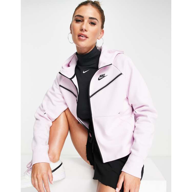 Nike on sale fleece pink