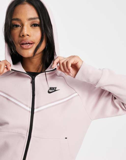 Light pink outlet nike jogging suit