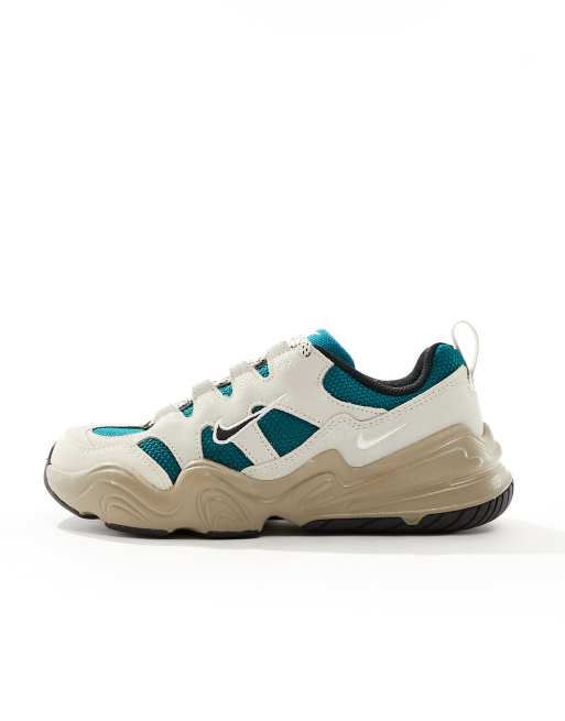 Nike tech Hera sneakers in ivory & green | ASOS