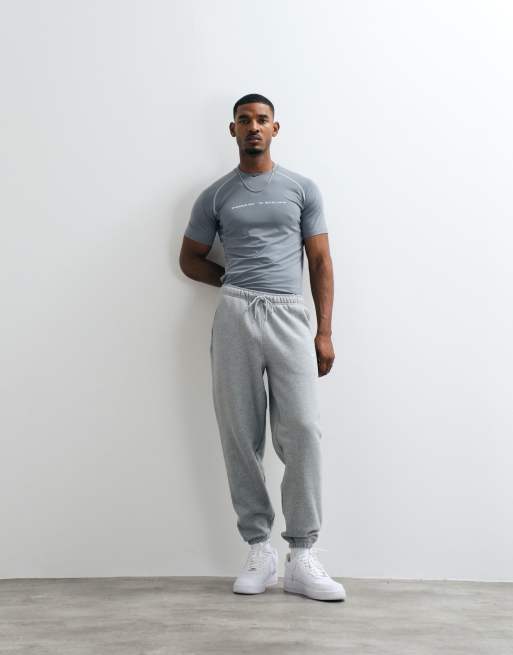 Nike Tech Pro chest logo muscle fit t-shirt in dark grey, 3 of 5