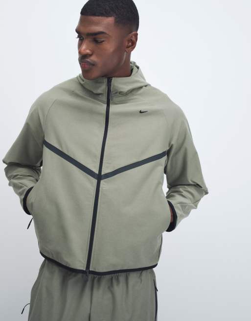 Nike – Tech – Shori – Ljus, kakifärgad träningsjacka med dragkedja och huva , 5 av 9