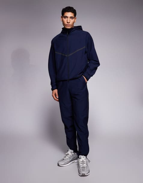 Nike – Tech Shori – Trainingsanzug in Marineblau - view 1