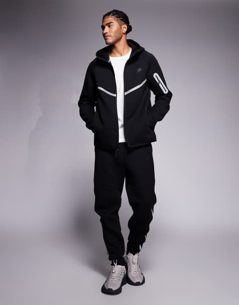 Nike – Tech – Svart träningsoverall i fleece med reflexer - view 1