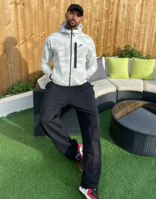 pull nike militaire