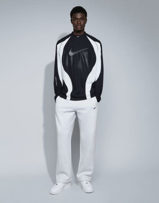 Nike Tech swooshlogo top met lange mouwen in zwart en wit, 2 van 9