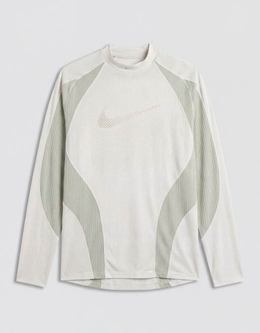 Nike Tech top z długim rękawem z logo Swoosh w kolorze beżowym, 6 z 9