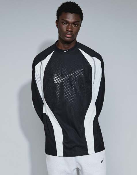 Nike Tech topp med perforerat Swoosh-logga mitt fram, lång ärm, svart och vit - view 1
