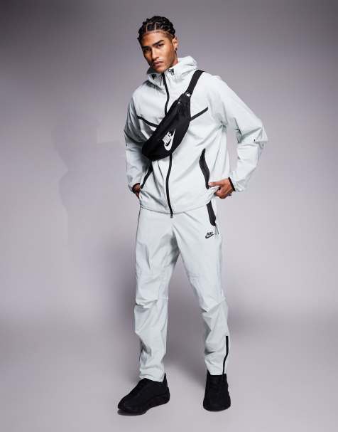 Nike - Tech Woven - Joggers tecnici grigio chiaro - view 1