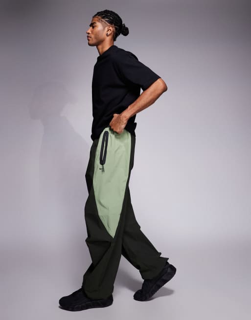 Nike Tech Woven Pro sweatpants in dark green, 3 of 5
