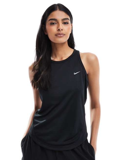 Nike Tempo Running tank top in black, 4 of 4