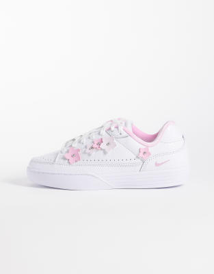 Nike Tennis Center Floral Detail Sneakers In White