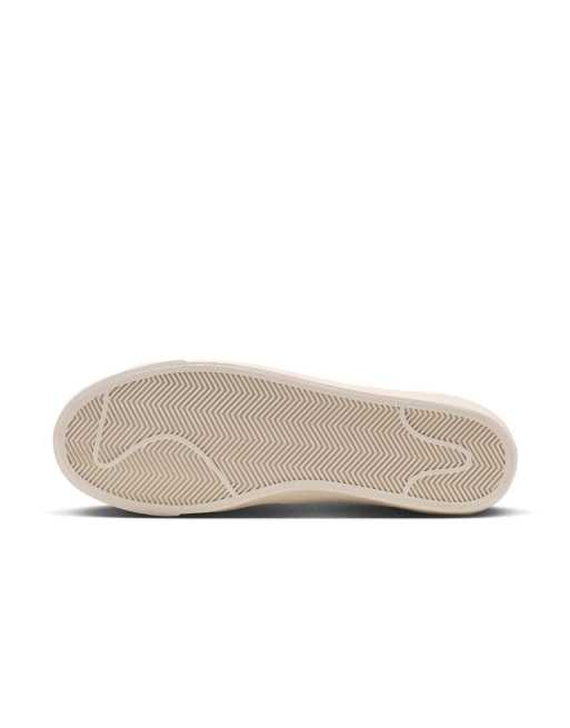 Nike Tennis Classic AC zapatillas de deporte en blanco, 2 de 4