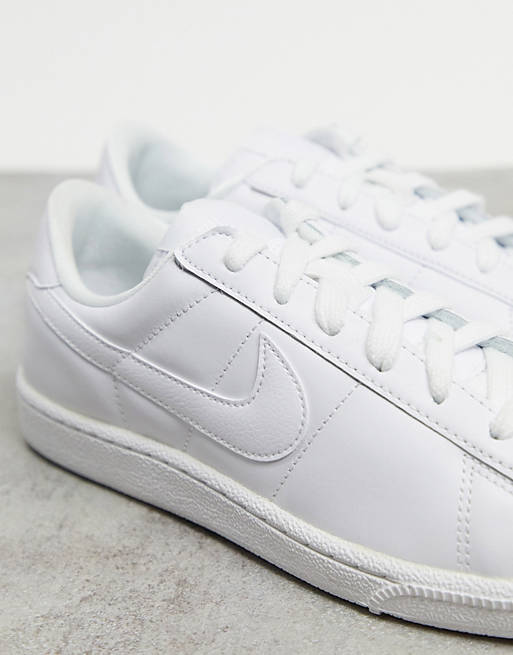 Labe World Record Guinness Book Forensic medicine Nike Tennis Classic sneakers in white | ASOS