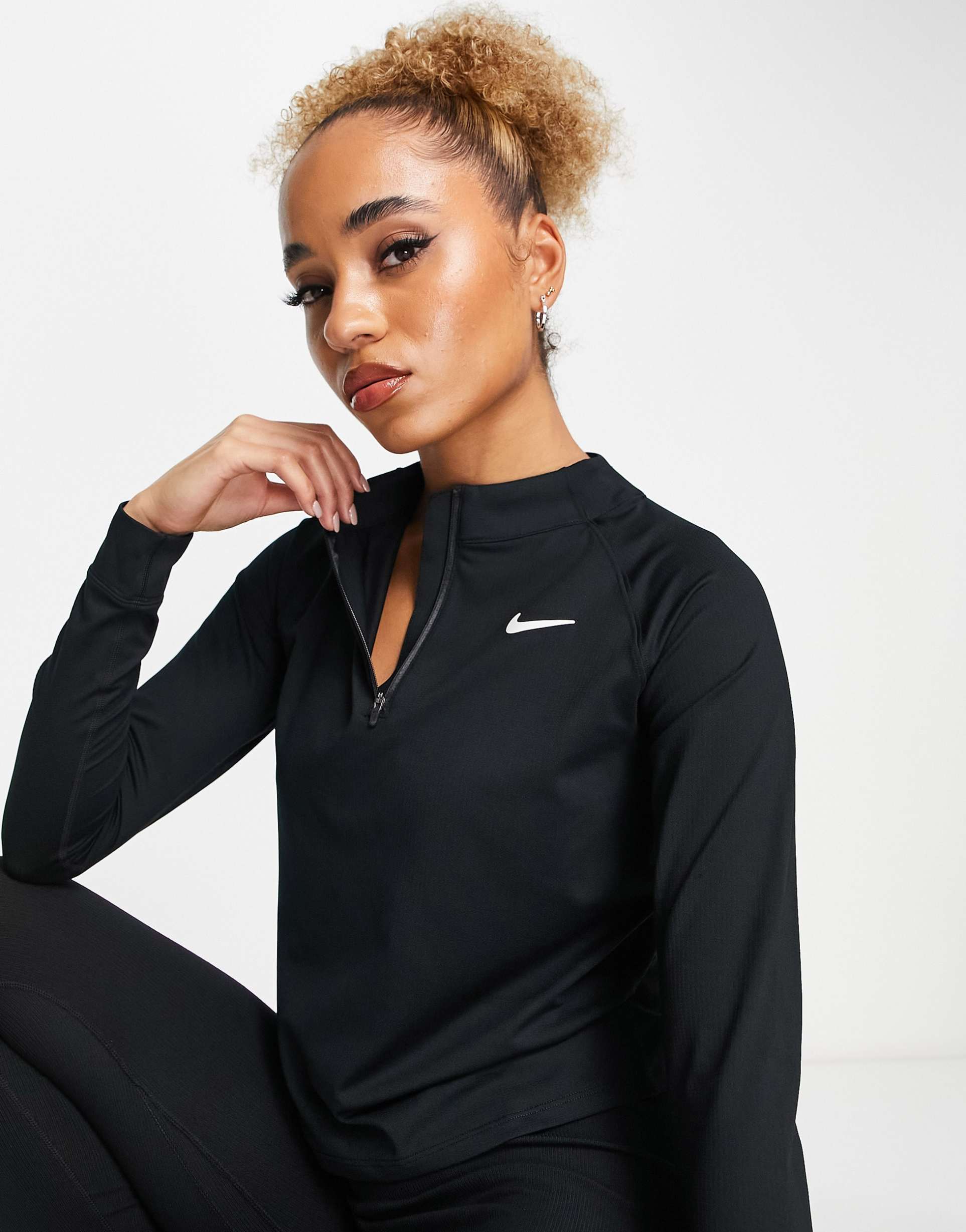 nike tennis victory dri-fit long sleeve half-zip top in black