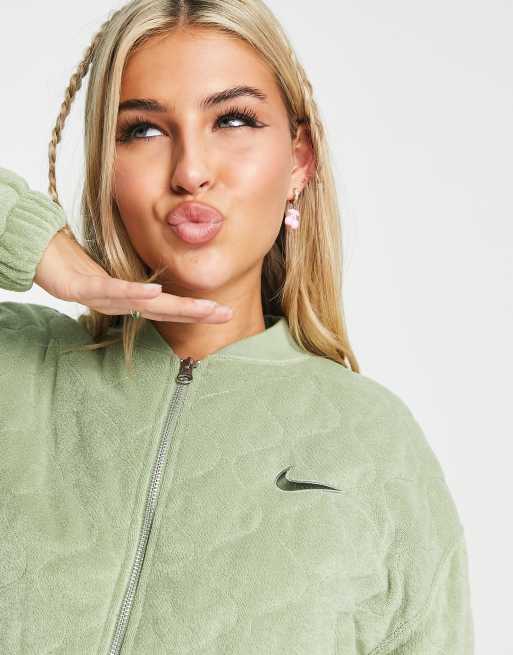 Green best sale nike jacket