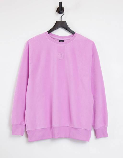 Nike Therma sweatshirt in pink