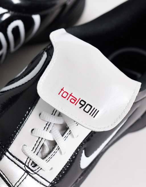 Nike Total 90 SE sneakers in black and silver, 3 of 5