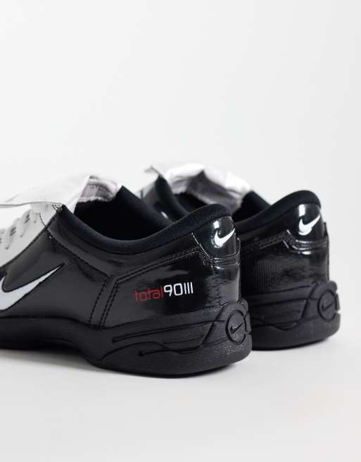 Nike Total 90 SE sneakers in black and silver, 5 of 5