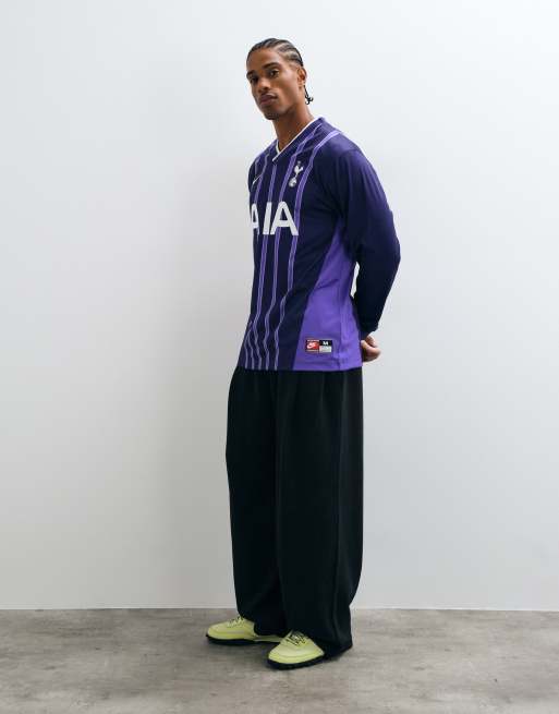 Nike Tottenham Hotspurs Energy long sleeve printed football top on purple, 4 of 5