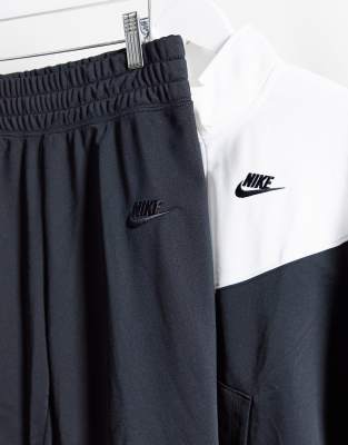 nike black and white tracksuit