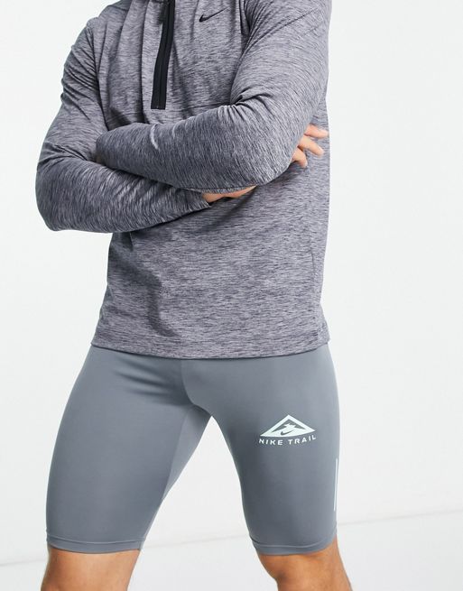 Nike - Trail Running Dri-FIT - Halvlange leggingshorts i grå