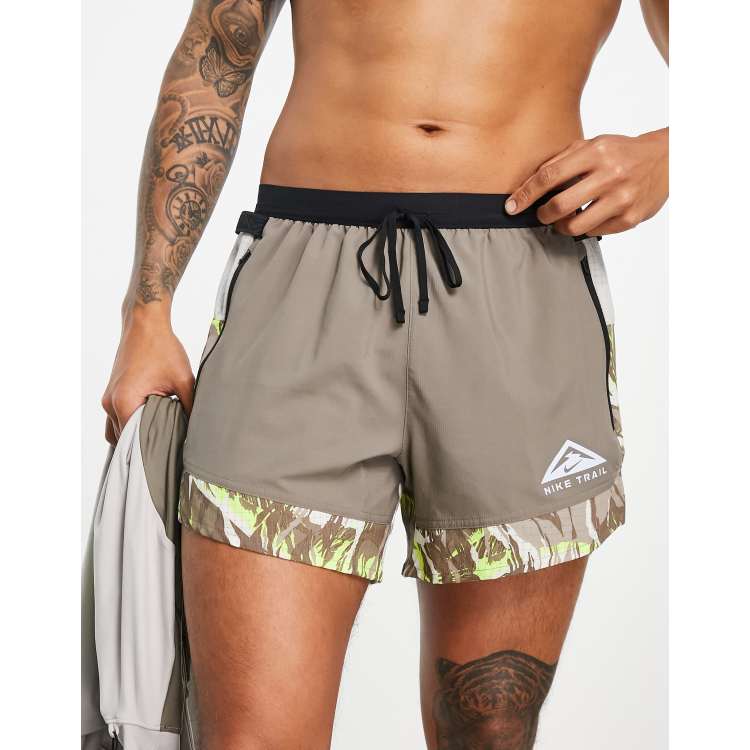 Nike trail running discount shorts