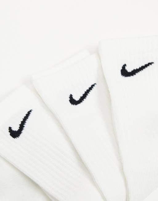 Nike Training 3 pack unisex ankle socks in white